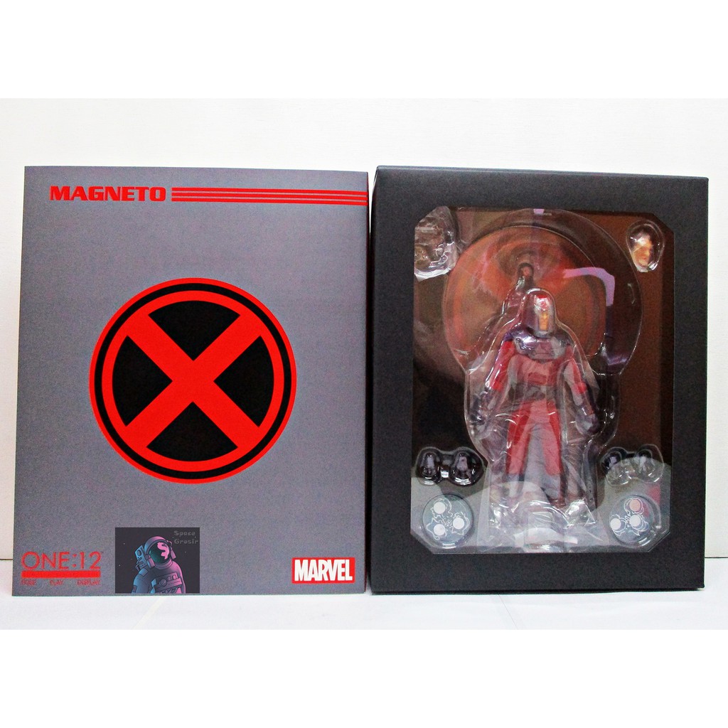 Action Figure Mezco ONE:12 Collective XMEN Magneto Original