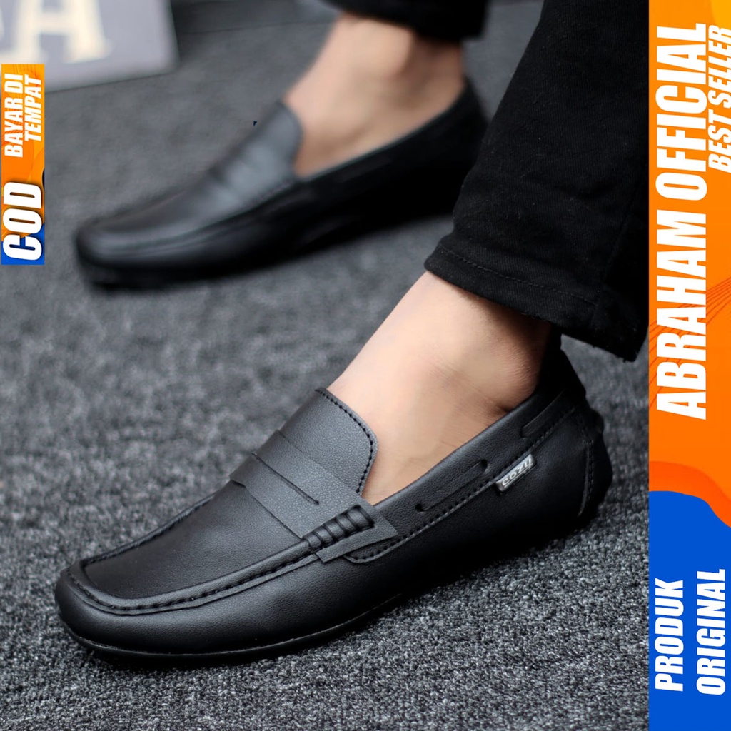 Sepatu Slip On Casual Anti Slip Kerja Santai Hitam Pria Abraham Verona