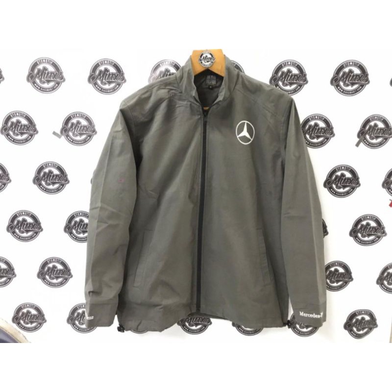 Jaket Mercedes Benz [Size L]