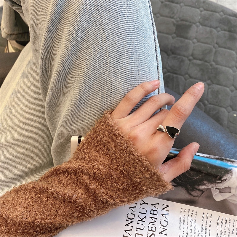 Cincin Bentuk Hati Gaya Korea