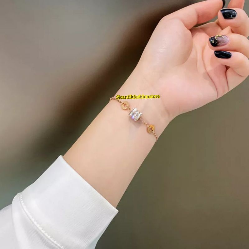 Gelang Wanita Terbaru Terlaris Anti Karat selamanya Gelang Titanium Wanita Warna Gold Rose Gold Gelang Wanita Kekinian Perhiasan Wanita Terlaris