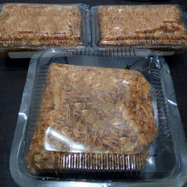 

Bawang Goreng Asli PALU 100%!!! Murah berkualitas 1Kg