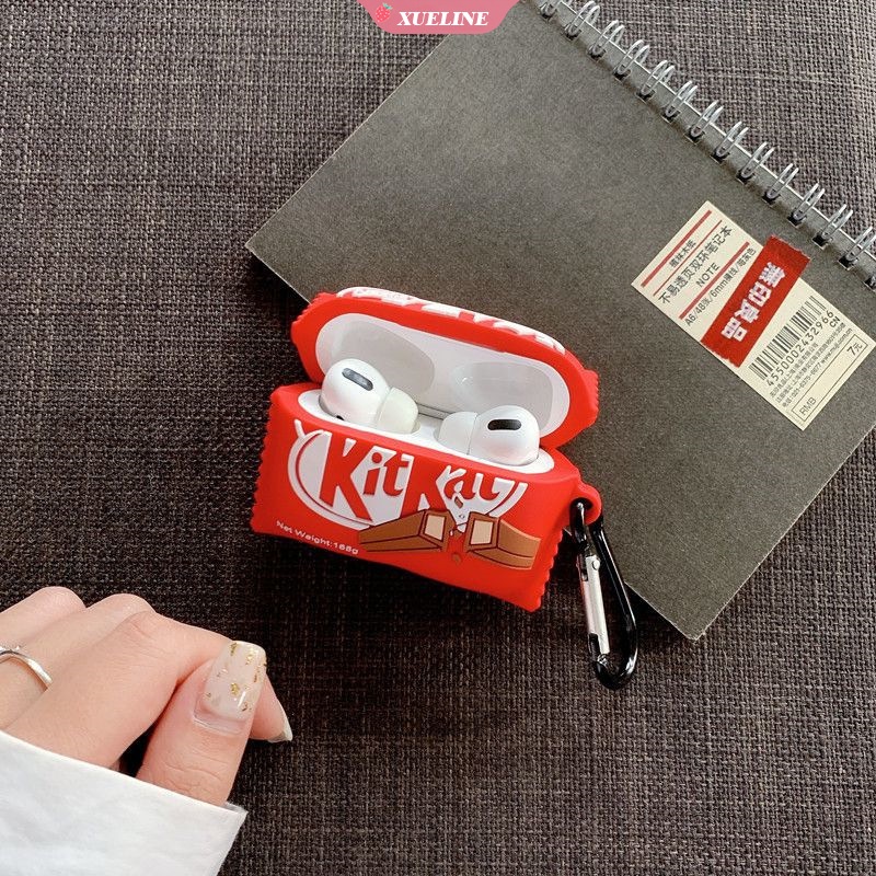 Casing Soft Case Silikon Akrilik Motif Kitkat Untuk AirPods 1 / 2 pro