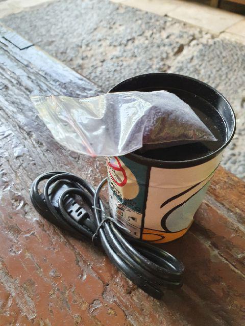 Alat Pengusir Nyamuk Lalat Kecoa Semut Serangga Elektrik Am01