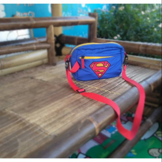 SLING BAG SUPERMAN