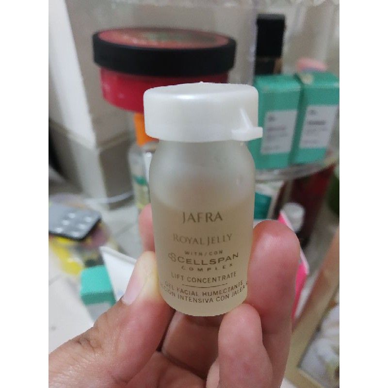 SERUM JAFRA ROYAL JELLY LIFT CONCENTRATE ORIGINAL