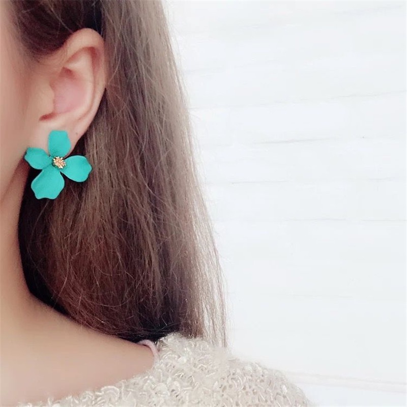 Anting Aksesoris Wanita Model Bunga Warna Warni Gaya Korea