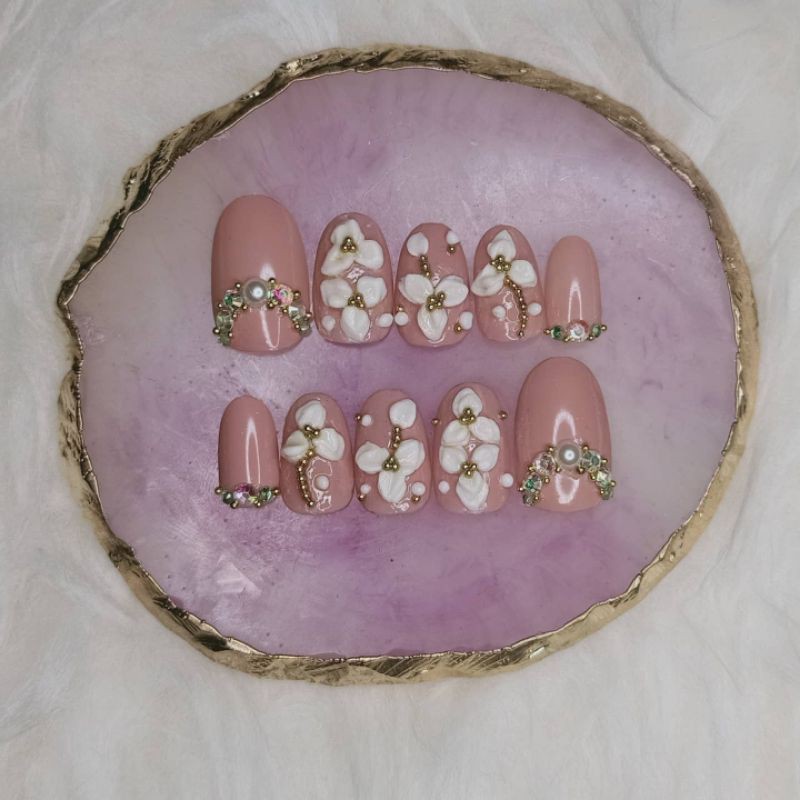 wedding nail art / kuku palsu nude