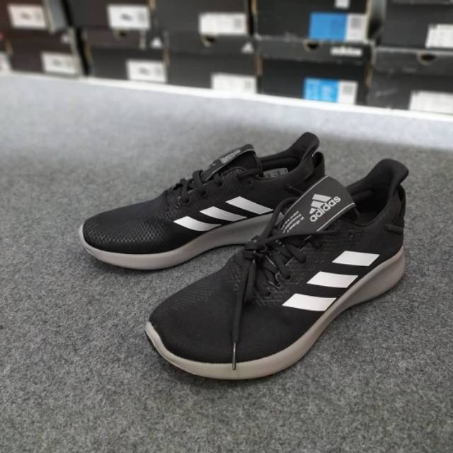SEPATU PRIA ADIDAS ORIGINAL SENSEBOUNCE+STREET M EF0329