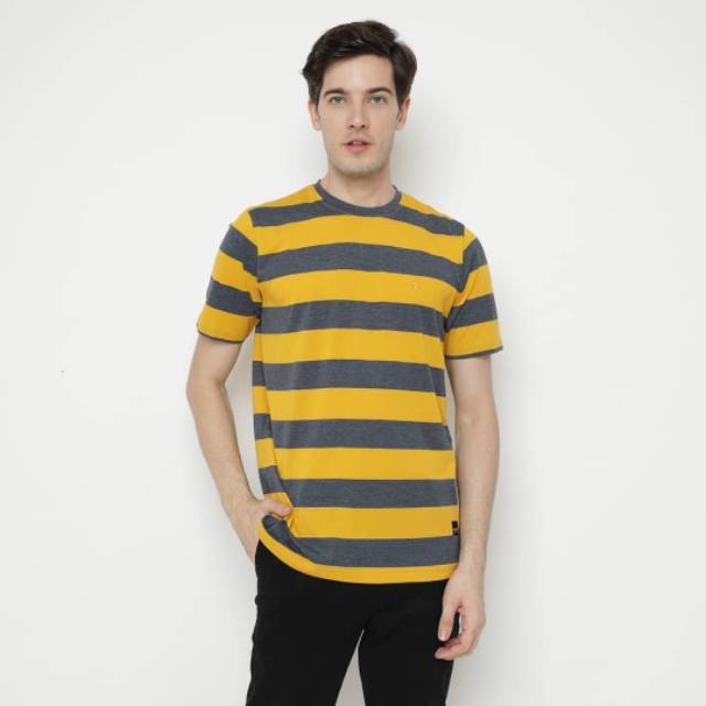 

AXTON Kaos Basic TShirt Pria Katun #XOM005-YELLOW