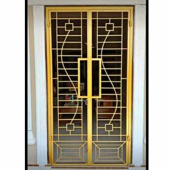 pintu besi kawat nyamuk