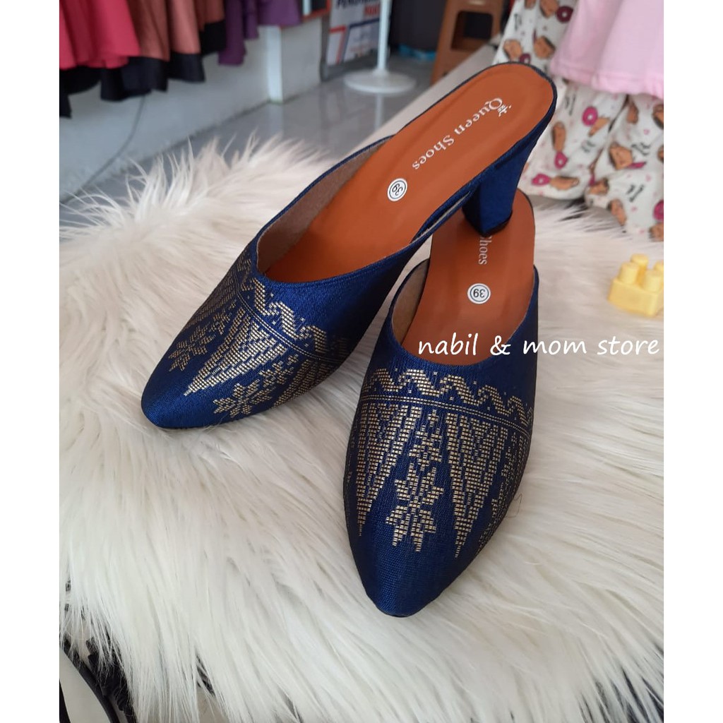 Heels Mules - Sepatu hak tinggi - Sepatu pesta batik biru sulam emas