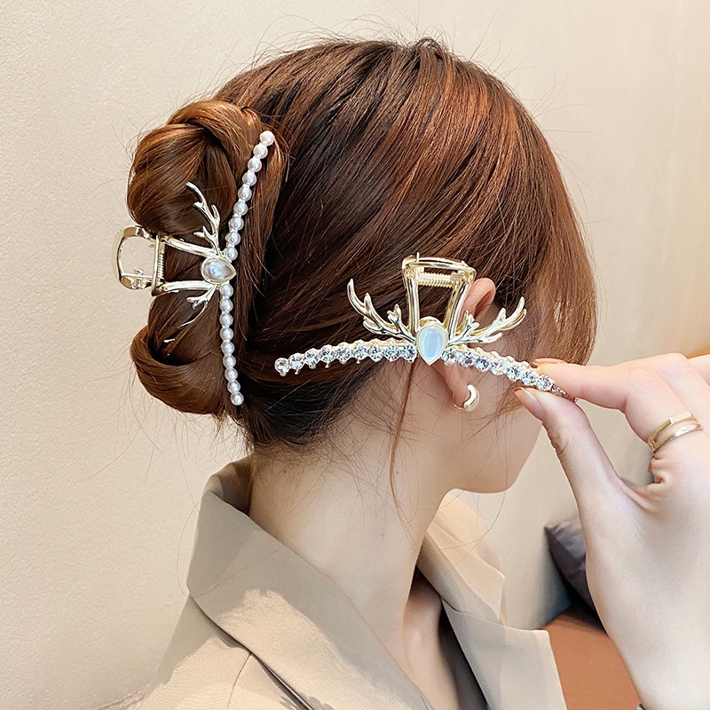 Jepit Rambut Rusa Natal Mutiara Berlian Berkilau Korea Elegan Vintage Logam Besar Grab Clip