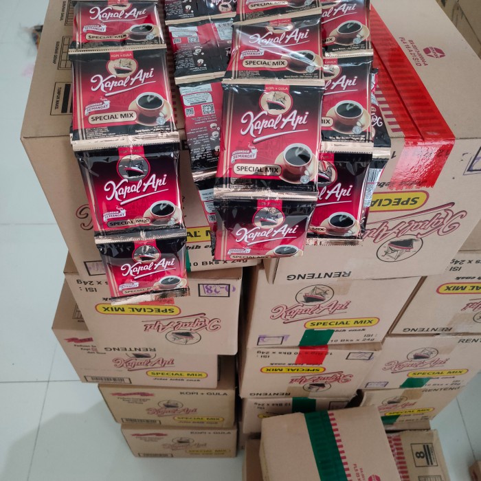 

ds011css Kopi + Kapal Api + Special Mix + 10 Sachet + 1 Renteng Ds20X11
