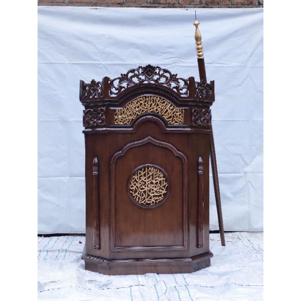 MIMBAR MASJID / PODIUM MIMBAR UKIR / PODIUM MASJID / PODIUM TERMURAH