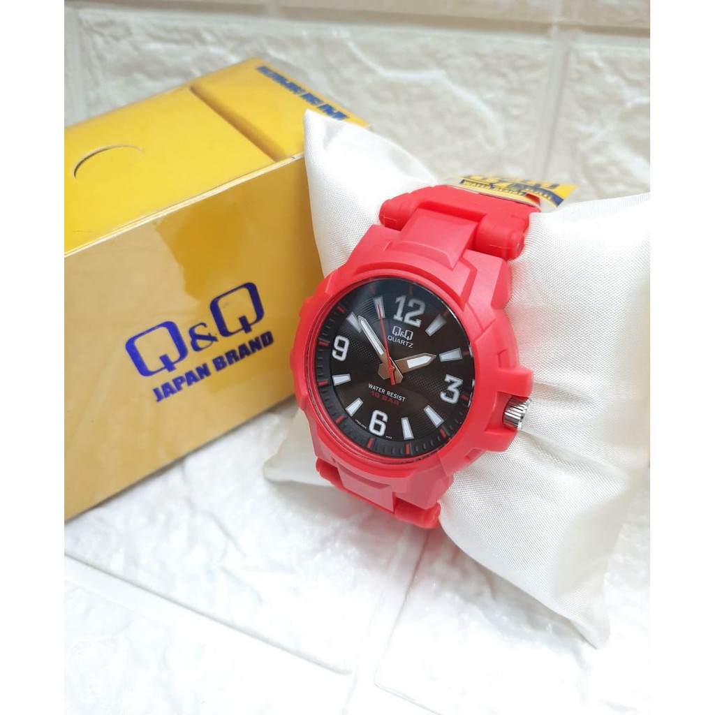 JAM TANGAN COWOK Q&Q VR62 TALI RUBBER ORIGINAL WATER RESIST