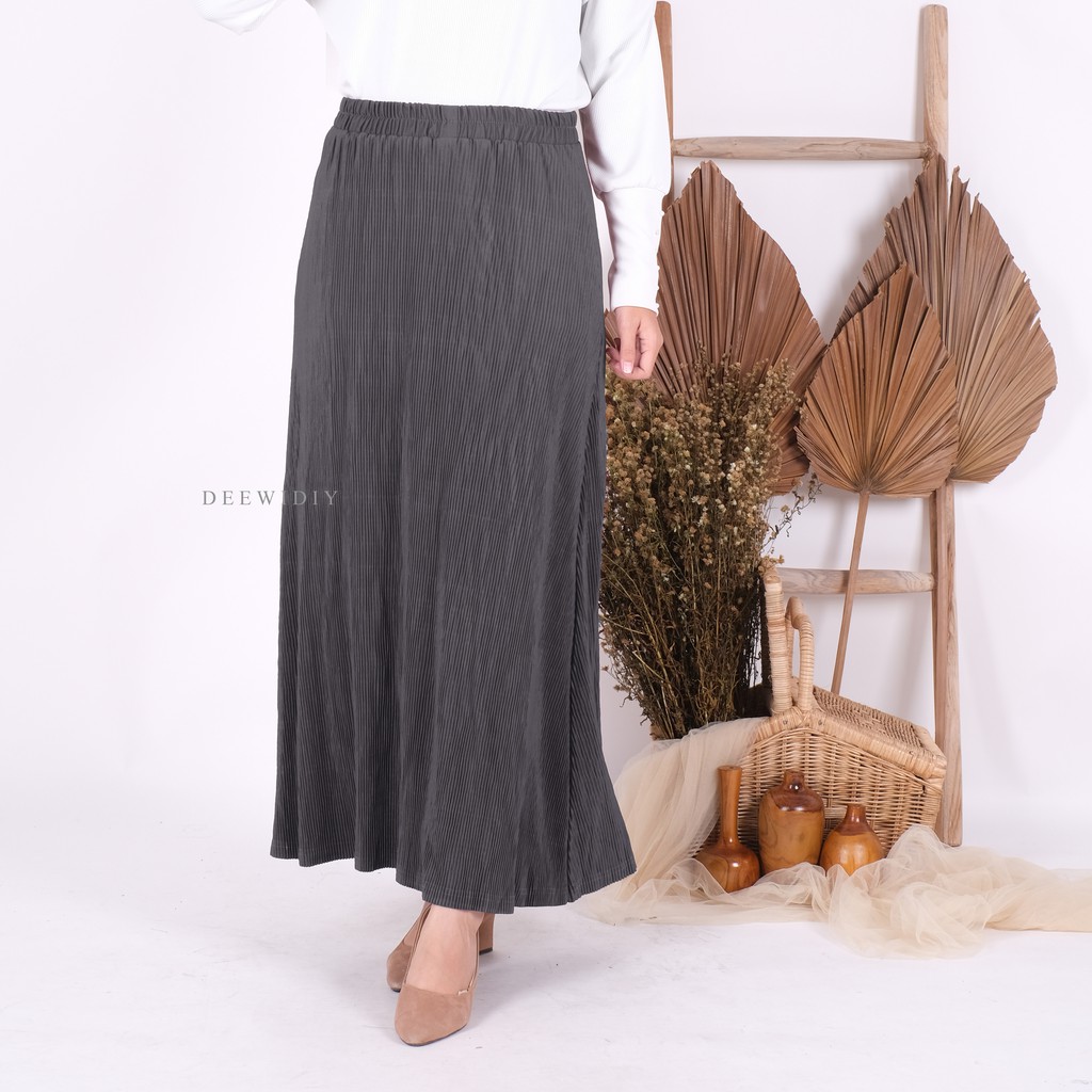 ROK KERJA WANITA / ROK A-LINE PLISKET LIDI / BISA UNTUK FORMAL CASUAL / NESA PLEATS SKIRT DEEWIDIY-DARK GREY