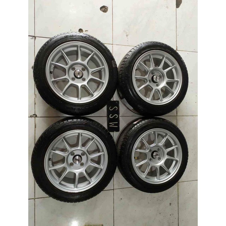 Velg Mobil Racing Bekas Ring 15 ZICO HSR R15X7 4X100 BAN 185 55 R15