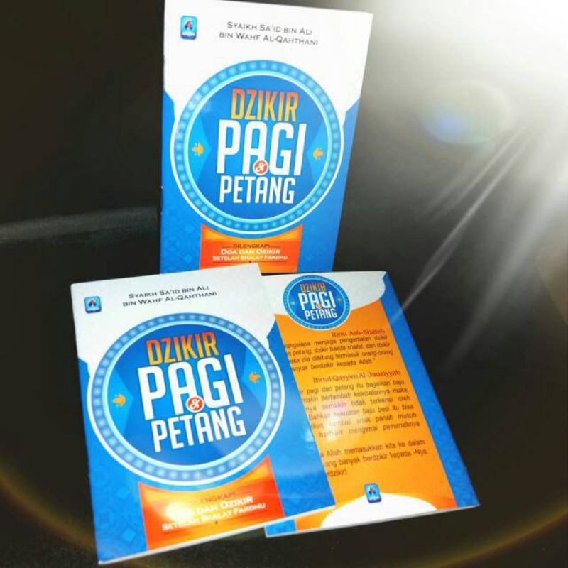 

Buku saku dzikir pagi dan sore serta dzikir setelah sholat fardhu