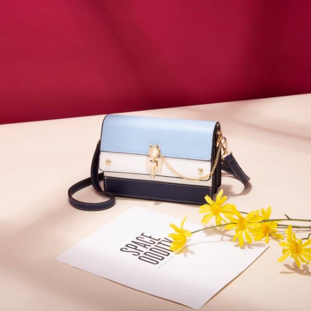 Tas Hudgens... Ori jimshoney