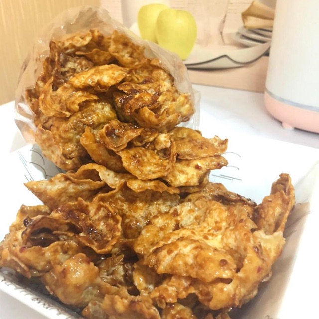 

Emping Aceh Pedas Manis 1/2kg