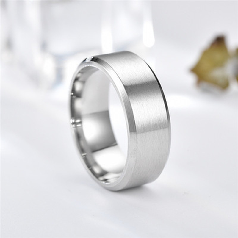 Cincin Jari Bahan Stainless Steel Warna Hitam Emas Silver Gaya Punk Untuk Pria Dan Wanita