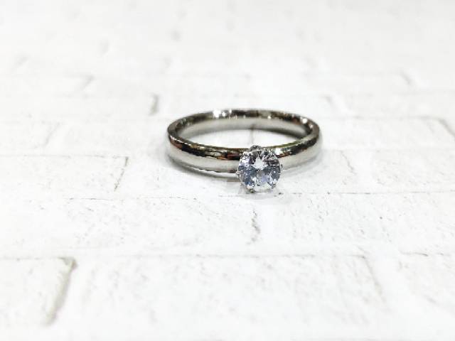 Cincin wanita titanium permata zircon