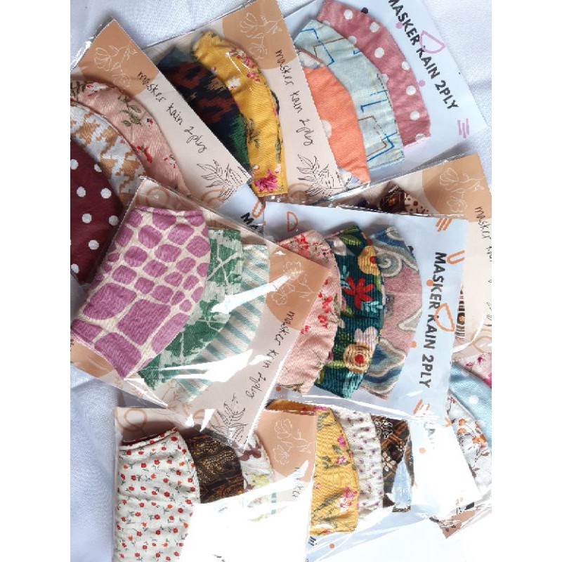 Masker Kain Motif 1 Pack isi 3 Masker