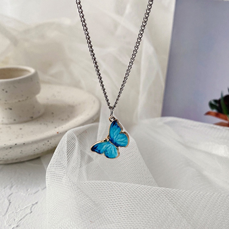 【Ready stock】Wanita Kalung Kupu-kupu lisa Butterfly Necklace Gaya Korea Klavikula Gaya Aksesori kecenderungan 2021 terbaru fashion murah