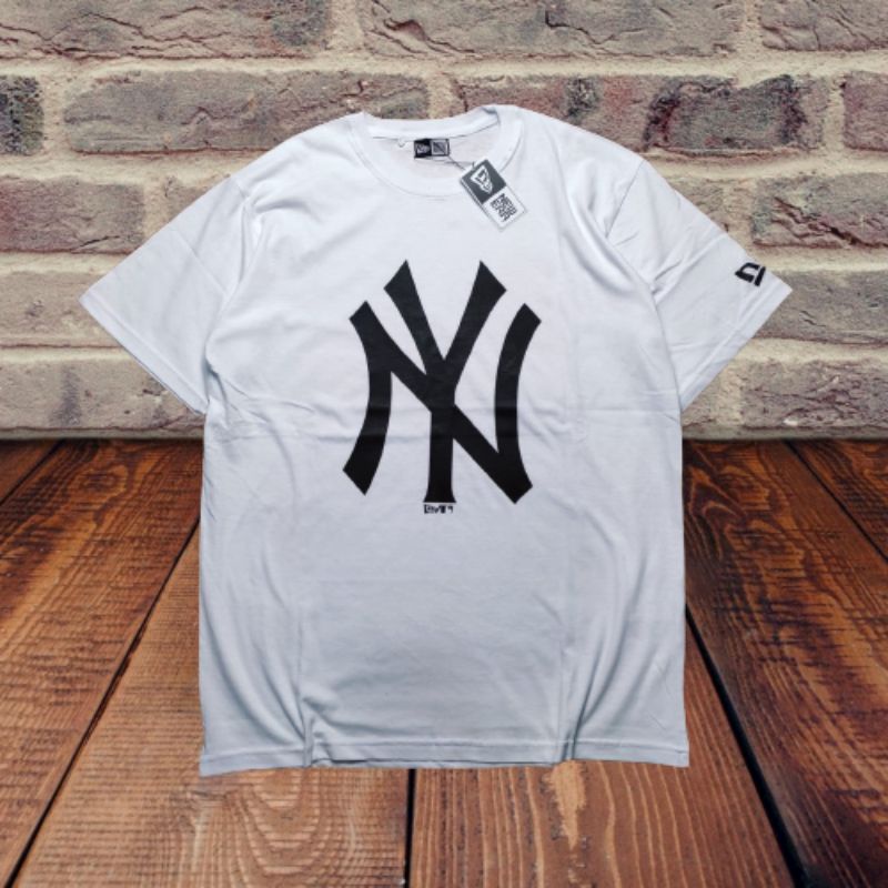 kaos New Era x Yankes Logo terlaris