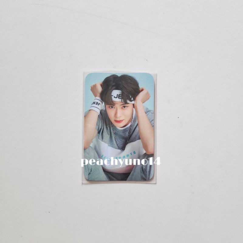 PC JAEHYUN JENIM SPORT A + c ver (booked)