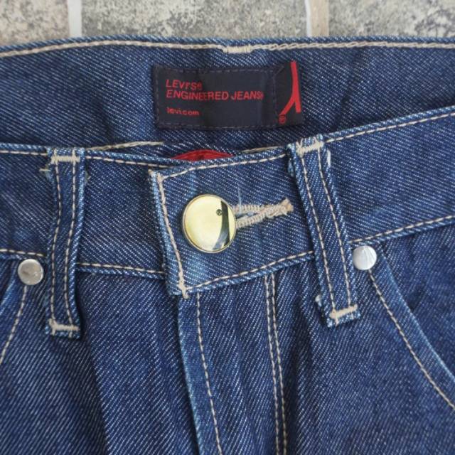 harga levis engineered jeans