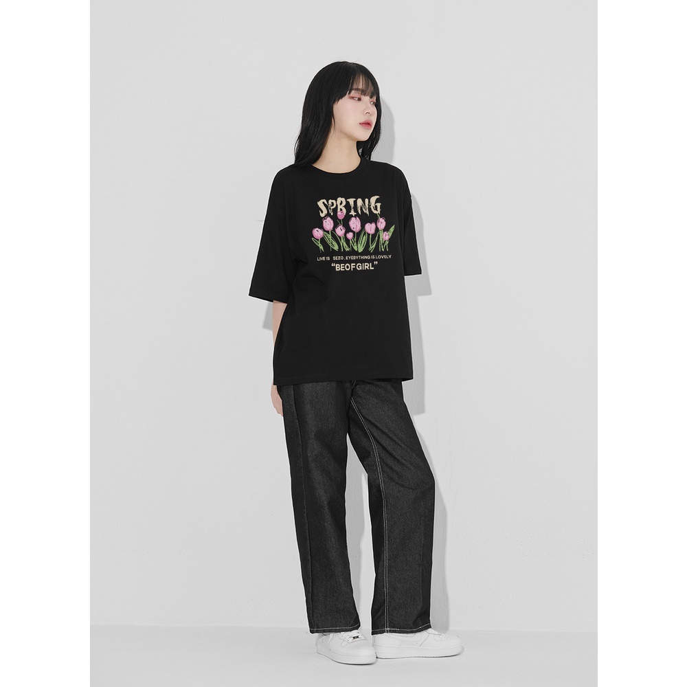 Graphic Tee Oversize Kaos Lengan Pendek Korean Style Baju Wanita Hitam Printed T-shirt