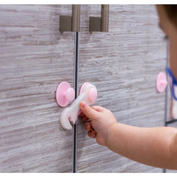 Pengunci Lemari Pintu / Pengaman Lemari Laci Pakaian / Safety Lock Lemari dari Anak / Bayi