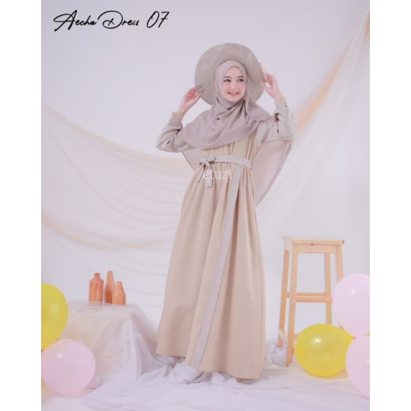 Aecha Dress by Etuzi