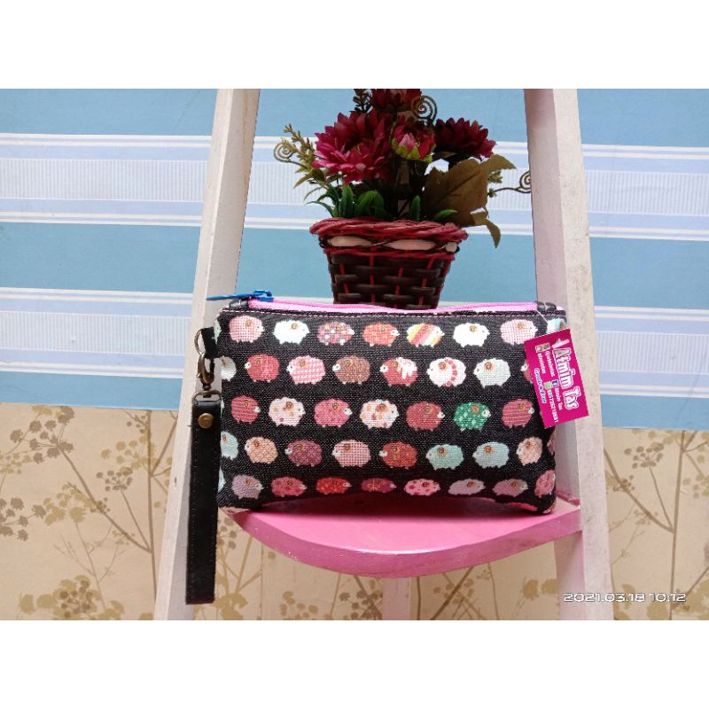 Clutch wanita cantik/ dompet wanita / clutch motif