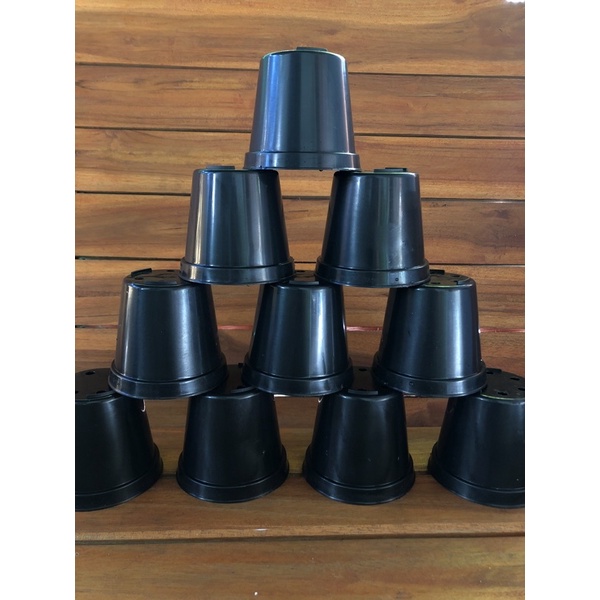 Pot Plastik Hitam 8cm