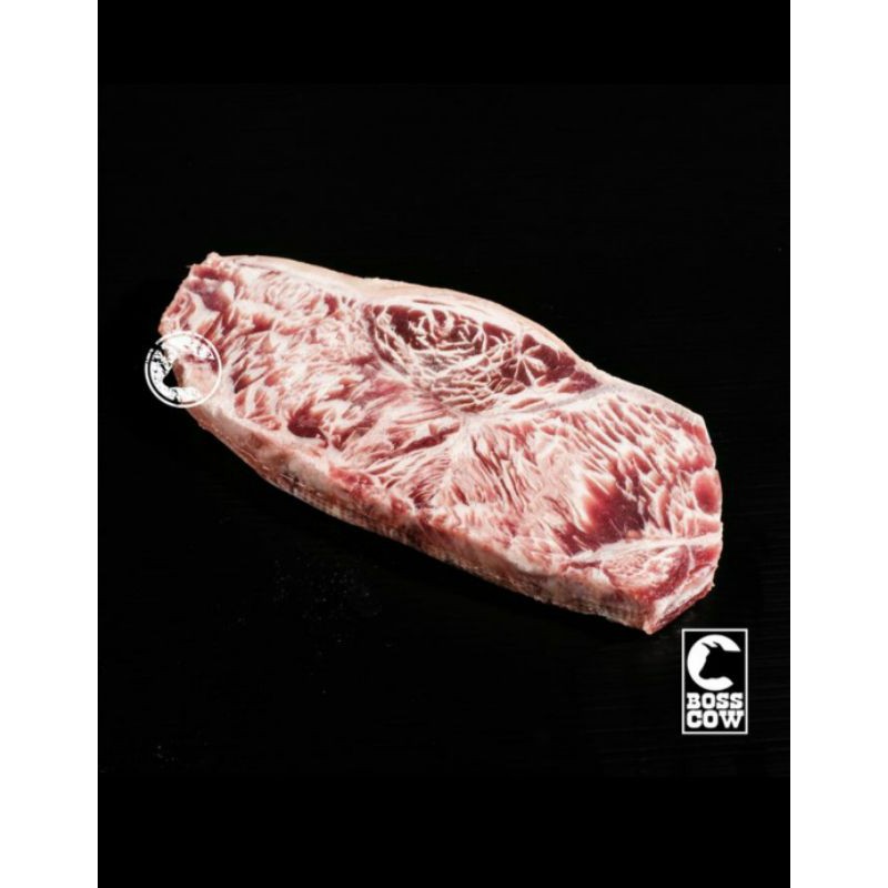 

Wagyu Meltik Sirloin Meltique Striploin Hide Whole Muscle 1 kg /5 pcs