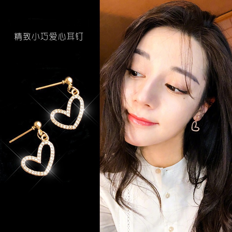 Cute Korea hollow cinta hati anting-anting anting-anting musim semi baru anting-anting Korea sederha