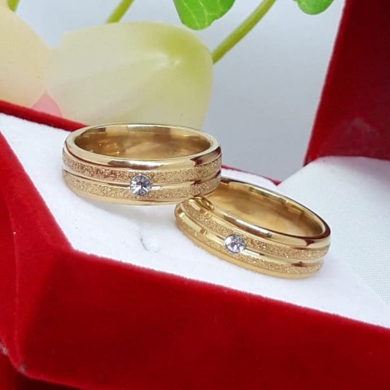 Cincin Pasir Permata Titanium Cincin Emas