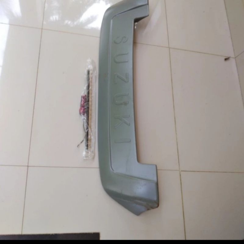 spoiler suzuki escudo 1.6/2.0 tanpa cat