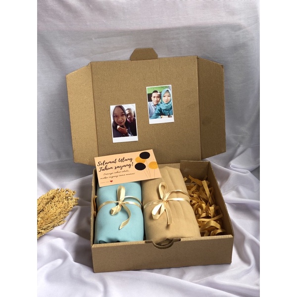 

Hampers untuk pacar/sahabat murah