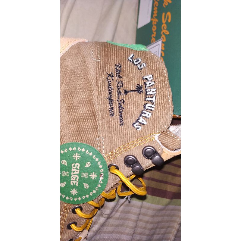 Sage x The Panturas Size 41