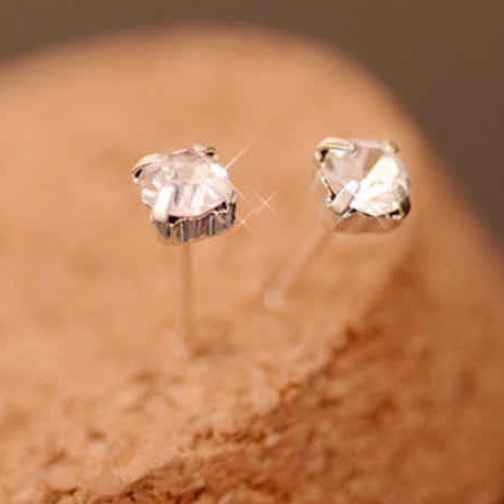 Korean Jewelry Flash Diamond Alloy Claw Diamond Crystal Gem Earrings 210807