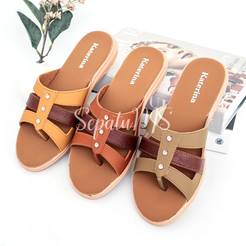 Sandal wedges wanita slop casual sendal murah CMC02