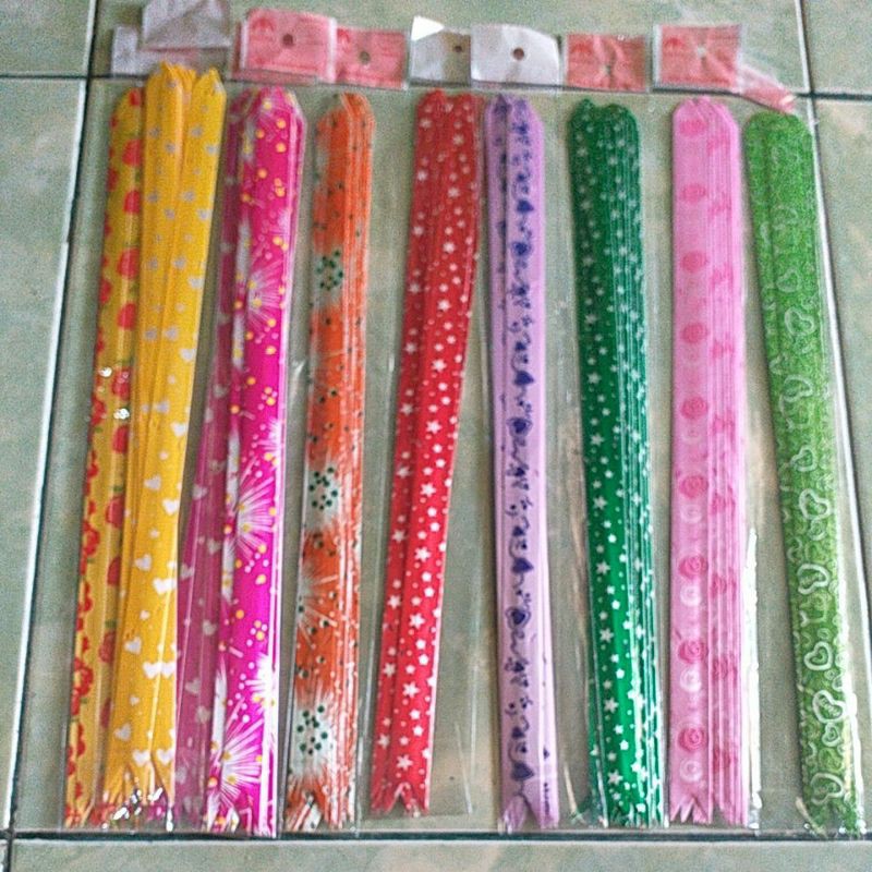 

Pita Tarik Motif Size Tanggung 18 mm x 390 mm