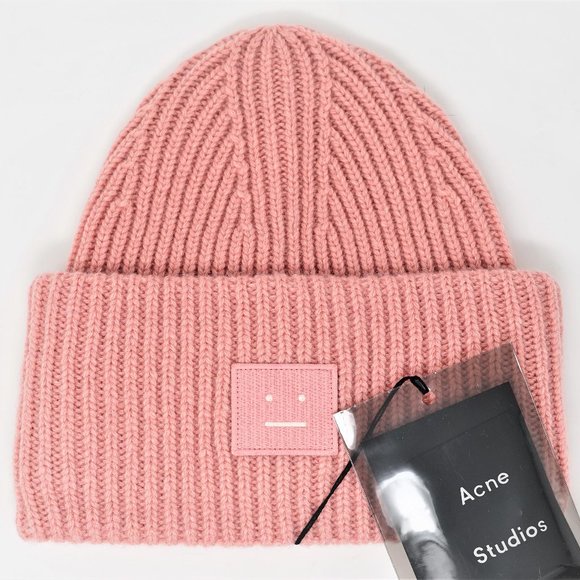AC Studios Beanie PALE PINK TAEYONG JAEHYUN NCT
