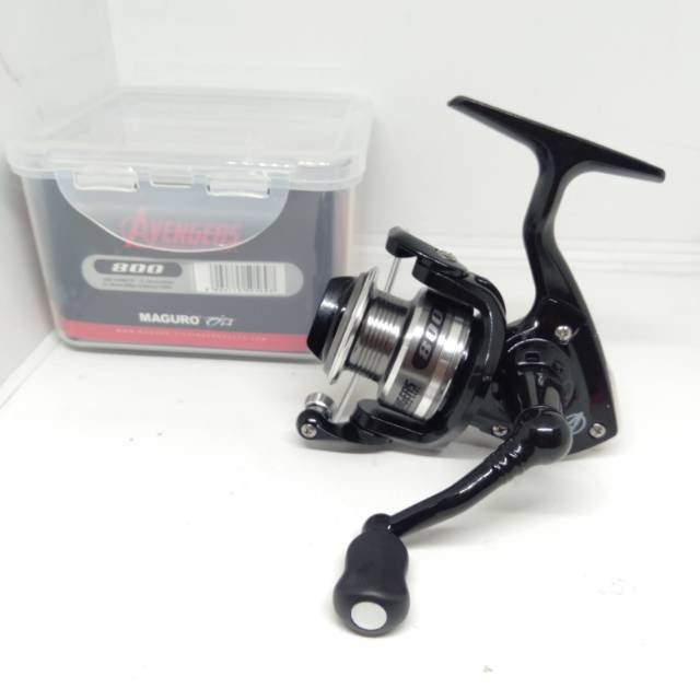 REEL UL ULTRALIGHT MAGURO AVENGERS HITAM 500