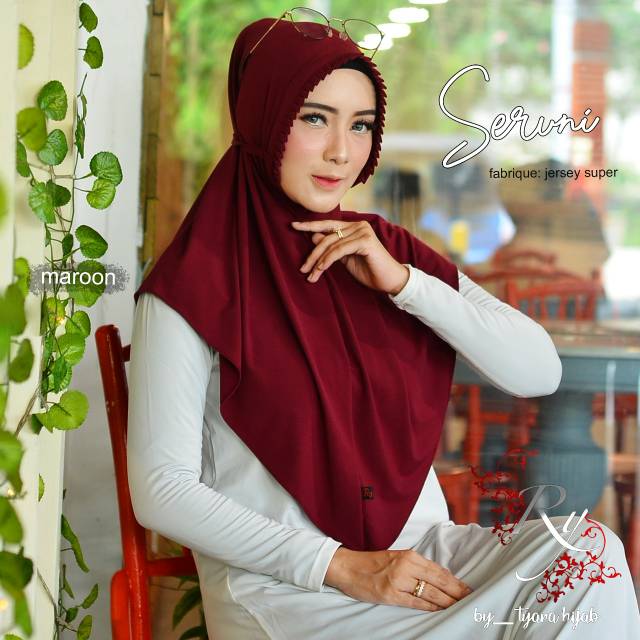 Bergo Daily Seruni Tali Belakang original Tyara Hijab