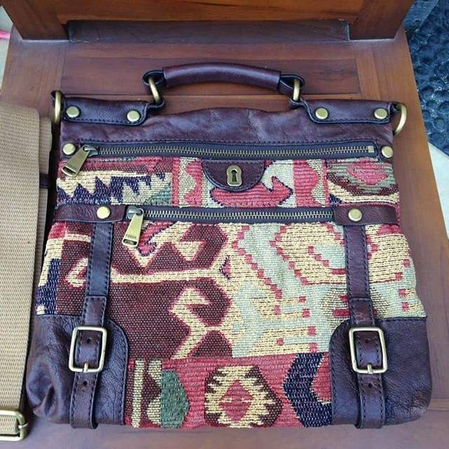 FOSSIL EMILIA CROSSBODY TRAPESTRY
